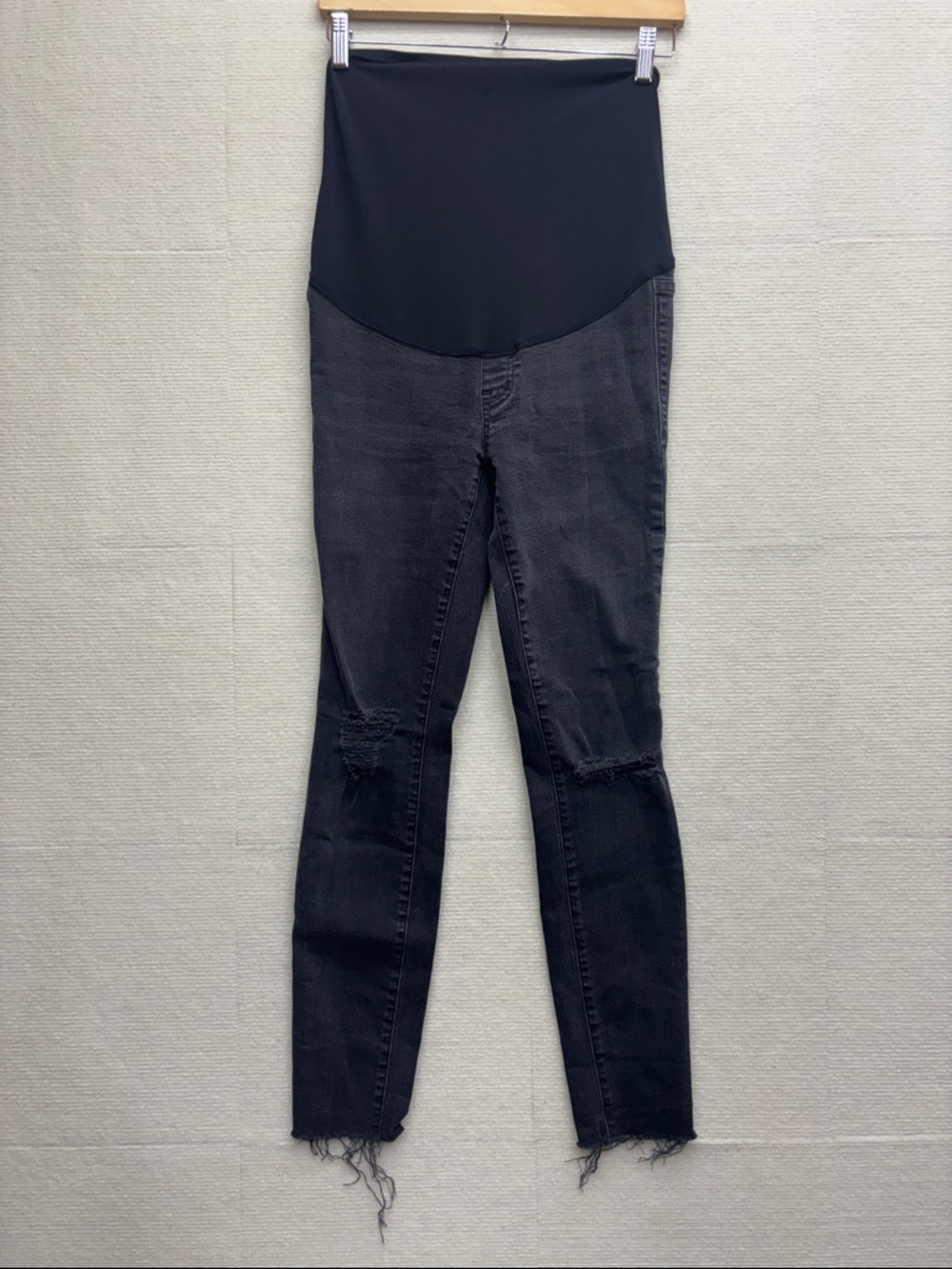 MADEWELL | 23 Black Maternity Skinny Jeans with Stretch Panel